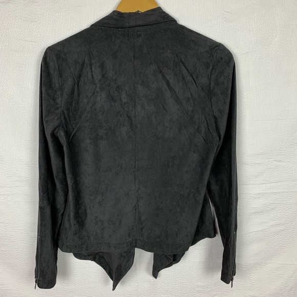 Cupcakes and Cashmere | Faux Suede Draped Jacket - Picture 4 of 7